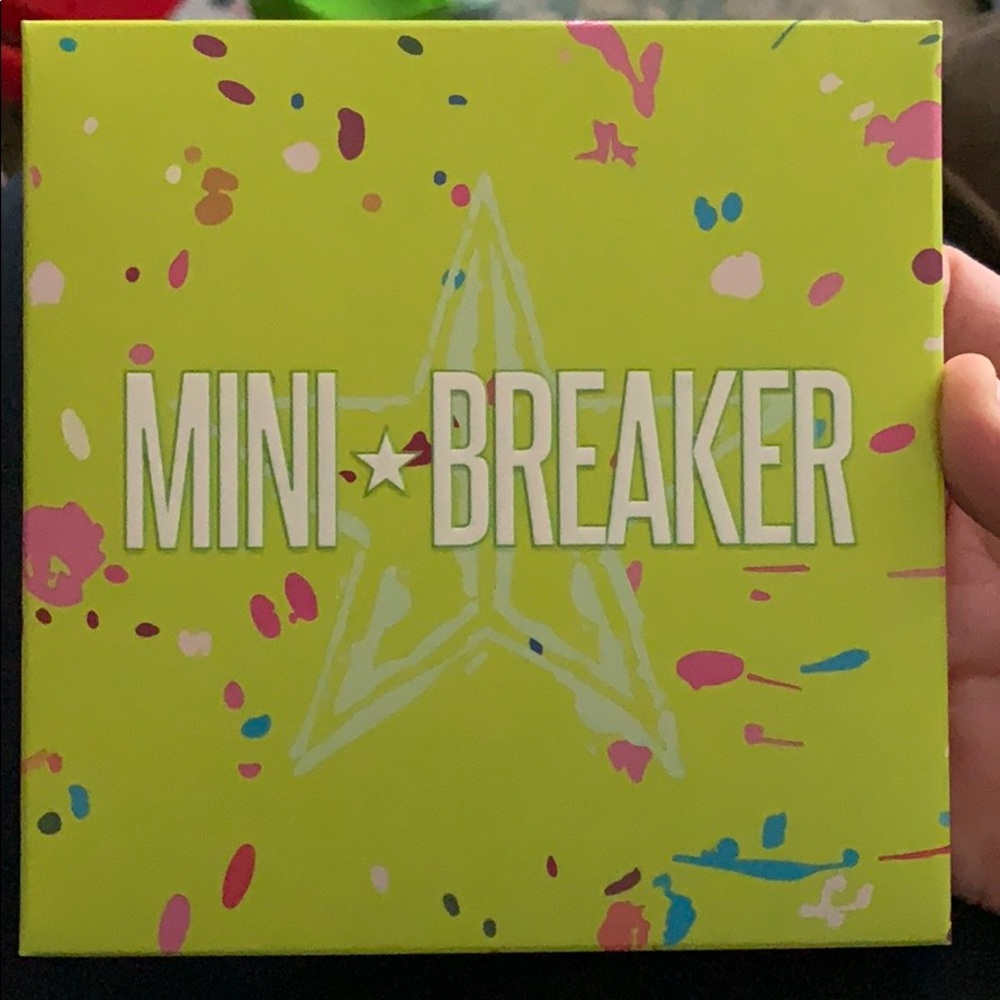 Jeffree Star Mini Breaker Palette